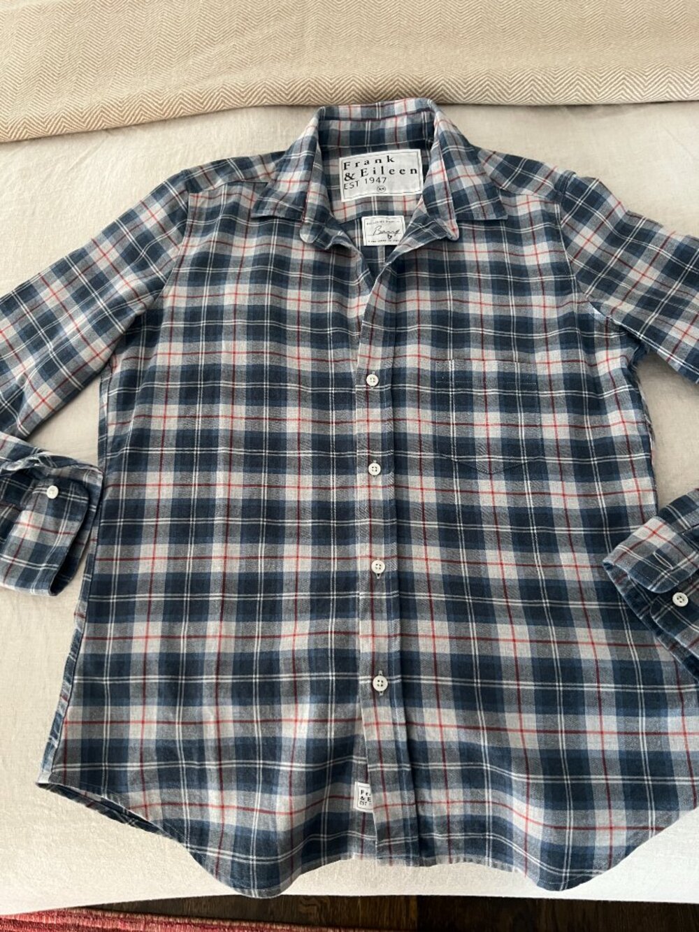 Frank and Eileen Barry plaid shirt extra small